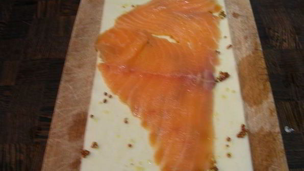 каннелони со спаржей и копченым лососем