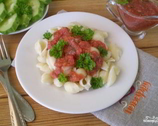 Макароны под соусом