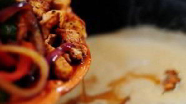 макароны с курицей и овощами