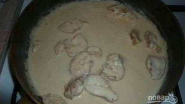 макароны с курицей в сырном соусе