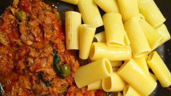 отличная паста с тунцом