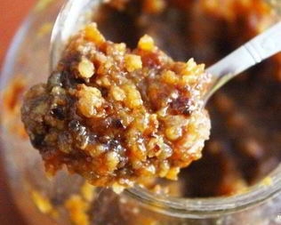 Паста из сухофруктов