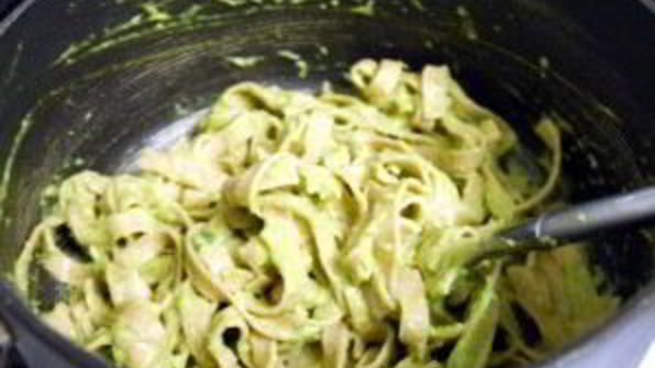 паста с авокадо