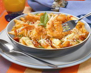 Паста с креветками и томатным соусом