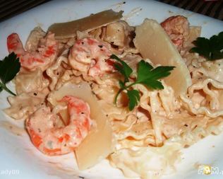 Паста с креветками в сливочном соусе