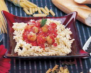 Паста с куриными шариками