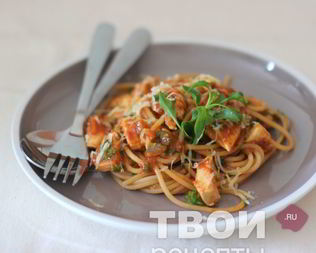 Паста с курицей в томате