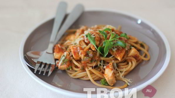 паста с курицей в томате