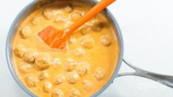 паста с митболами