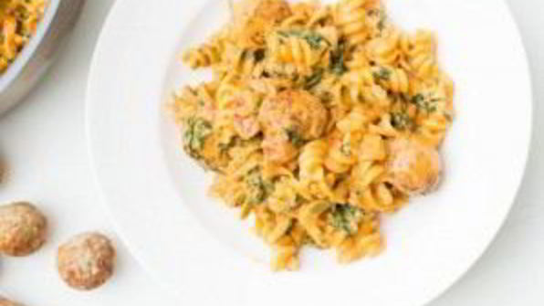 паста с митболами