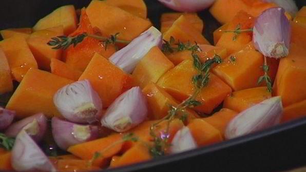 паста с тыквой, руколой и творожным соусом