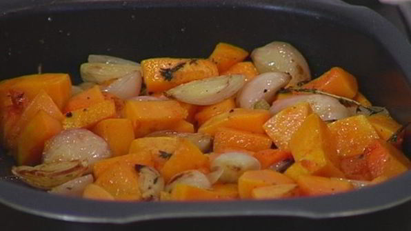 паста с тыквой, руколой и творожным соусом