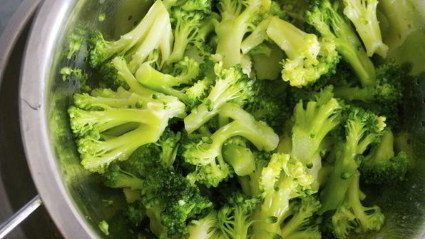 ракушечная паста с соусом капоната