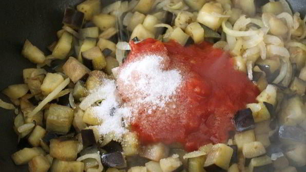 ракушечная паста с соусом капоната