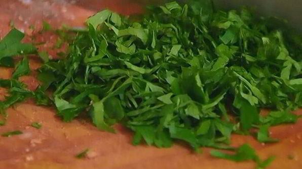 сицилийские спагетти с пряным оливковым маслом