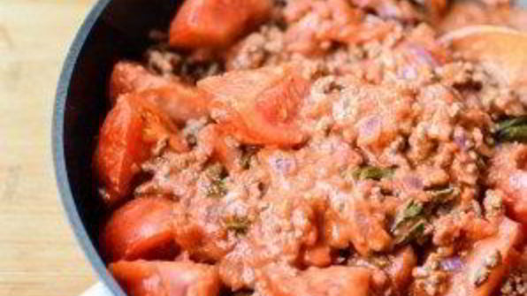 спагетти болоньезе