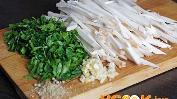 спагетти с грибами