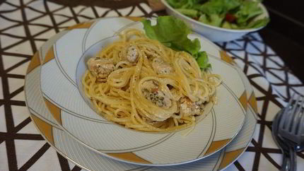 Спагетти с индейкой и творожным сыром