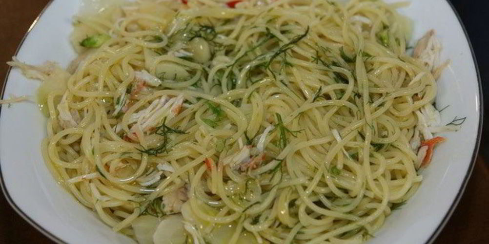 Рецепт спагетти с крабами и фенхелем