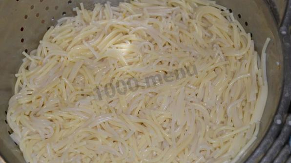 спагетти с куриным фаршем