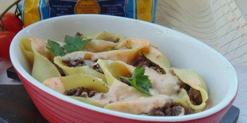 Рецепт запеченных конкильонь, фаршированных мясом