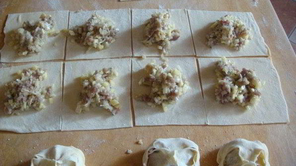 манты с гусем