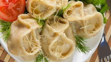 Манты с кабачком и мясом