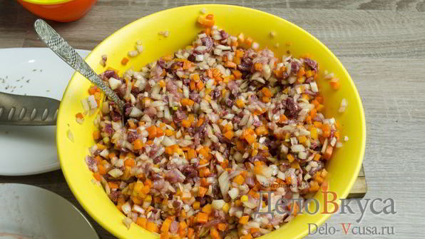 манты с мясом и тыквой в мультиварке