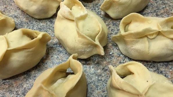 манты узбекские с бараниной