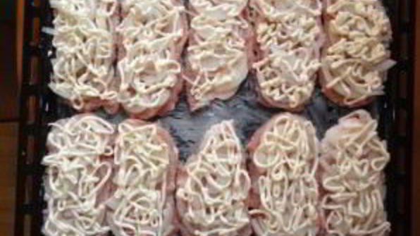 мясо по-французски с луком и сыром