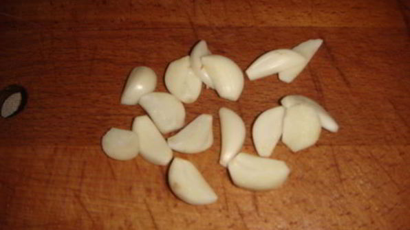 говядина, тушеная в вине по-пьемонтски