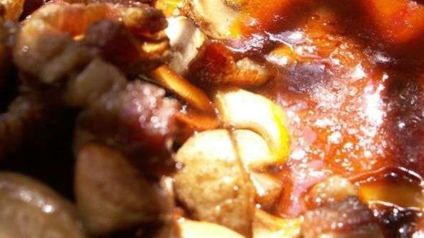 говядина в красном вине