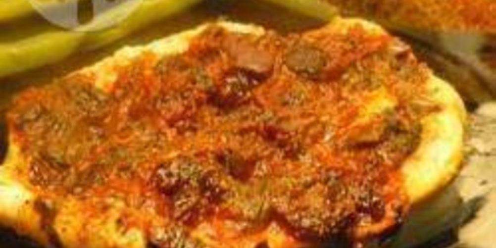 Рецепт куриных грудок в фольге с пикантным соусом