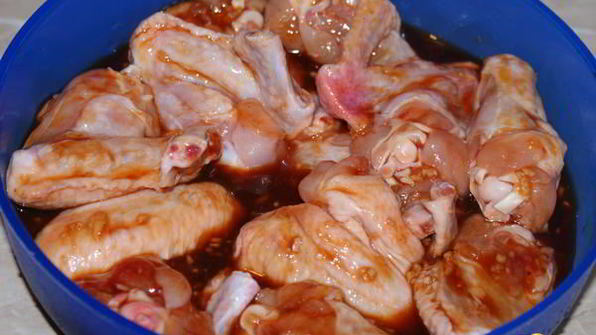 куриные крылышки в остро-сладком соусе