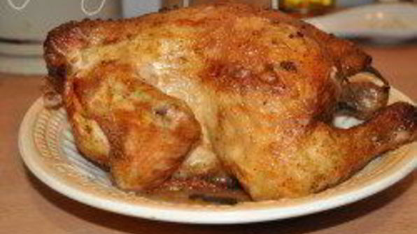 курица на бутылке