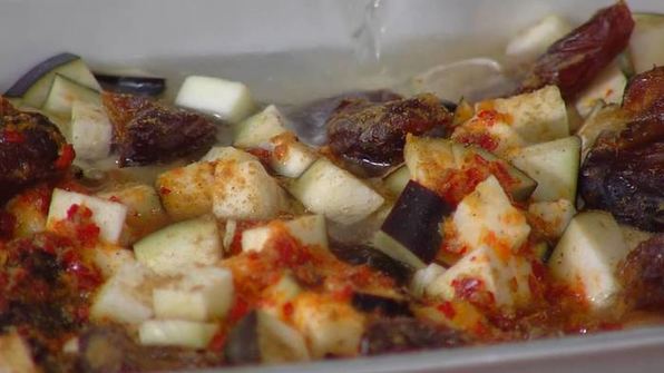 курица с финиками по-магрибски