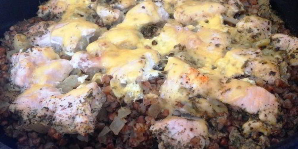 Рецепт курицы запеченой с гречкой