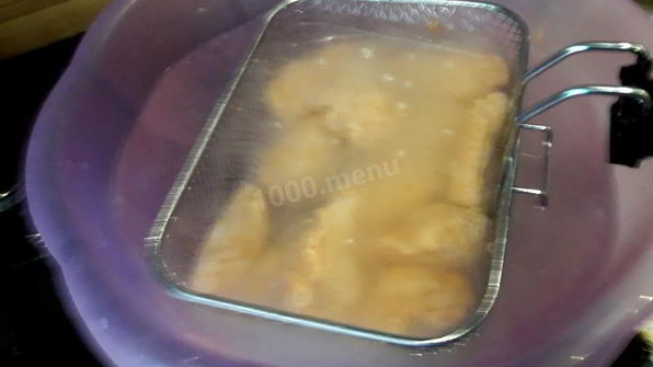 острые куриные крылышки во фритюре