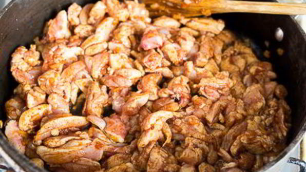 паприкаш из курицы с грибами