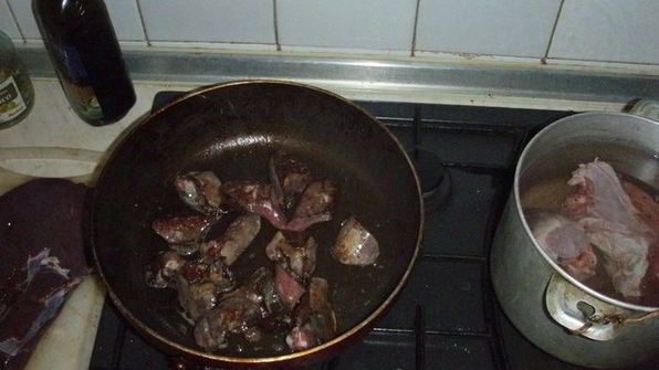 тушеные бараньи потроха