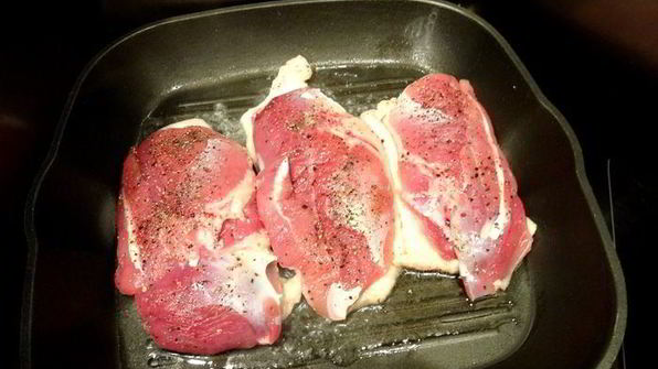 утиная грудка с карамелизированными яблочками