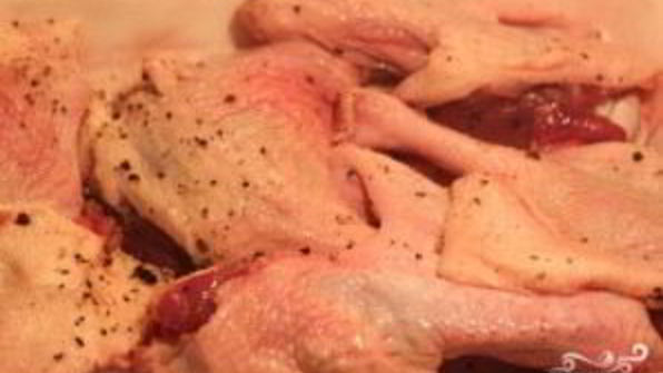 утка, тушенная с черносливом