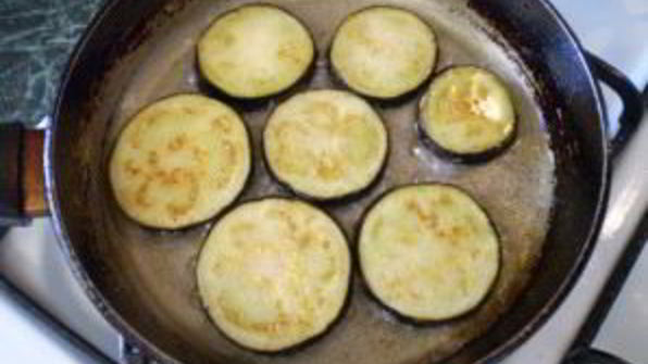 баклажаны, жаренные кружочками