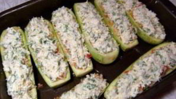 фаршированные лодочки из кабачков