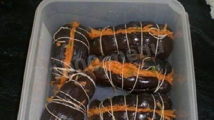 Фаршированные маринованные баклажаны