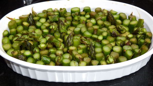 гратен из зеленой спаржи