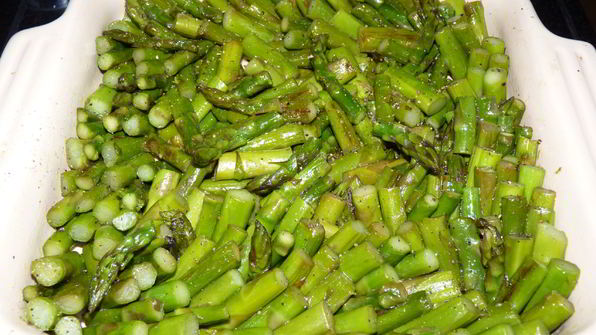 гратен из зеленой спаржи