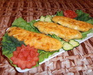 Кабачки, фаршированные творогом