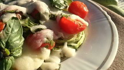 Кабачки с помидорами и чесноком