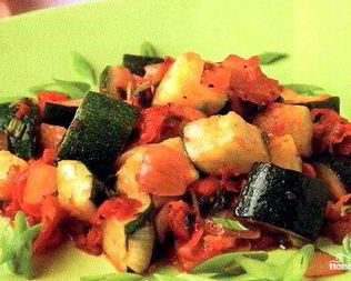 Кабачки тушеные с чесноком